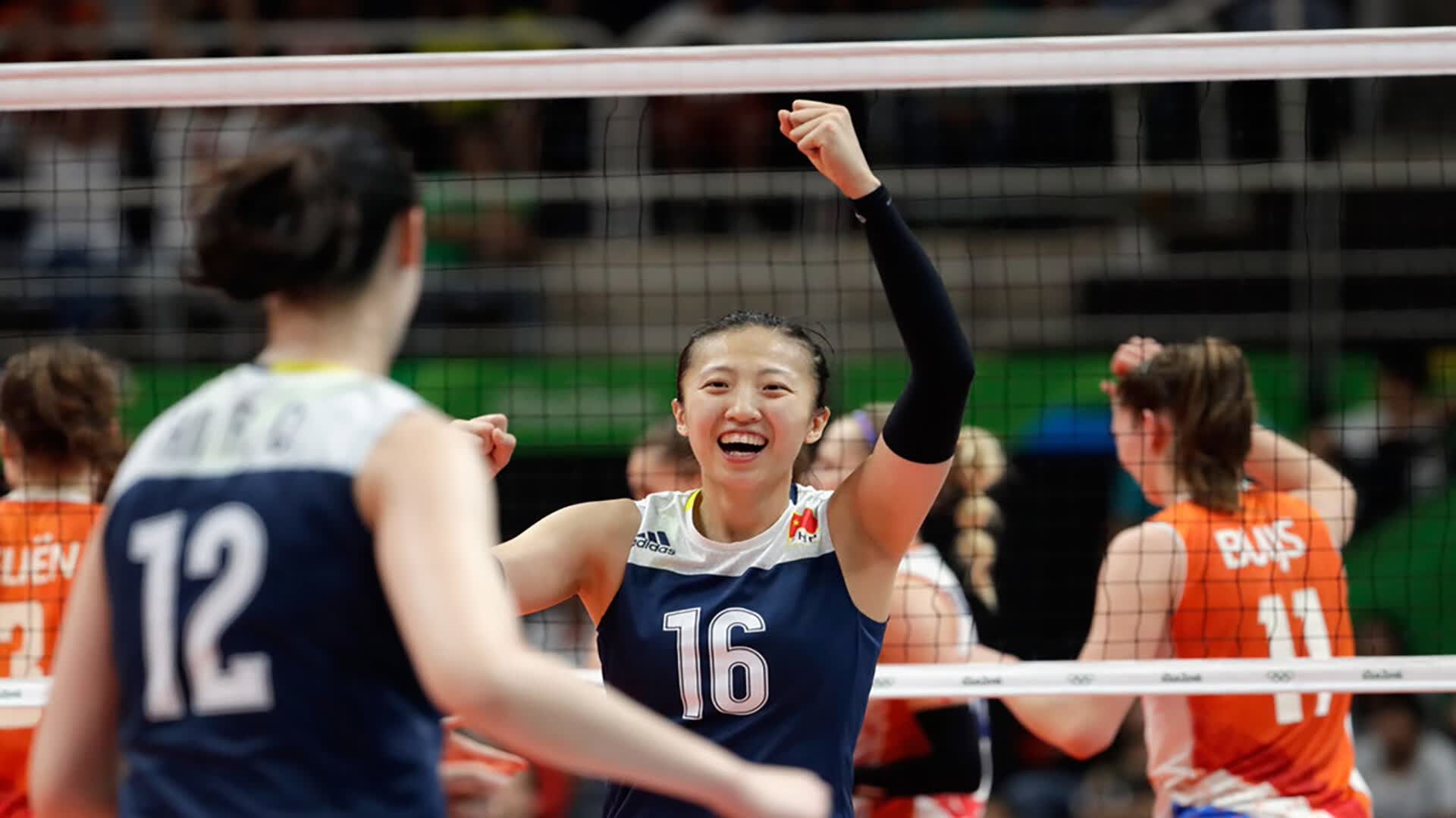 德国队碾压波兰队,梁靖崑惊艳四座,这个乒乓球之夜太疯狂了!